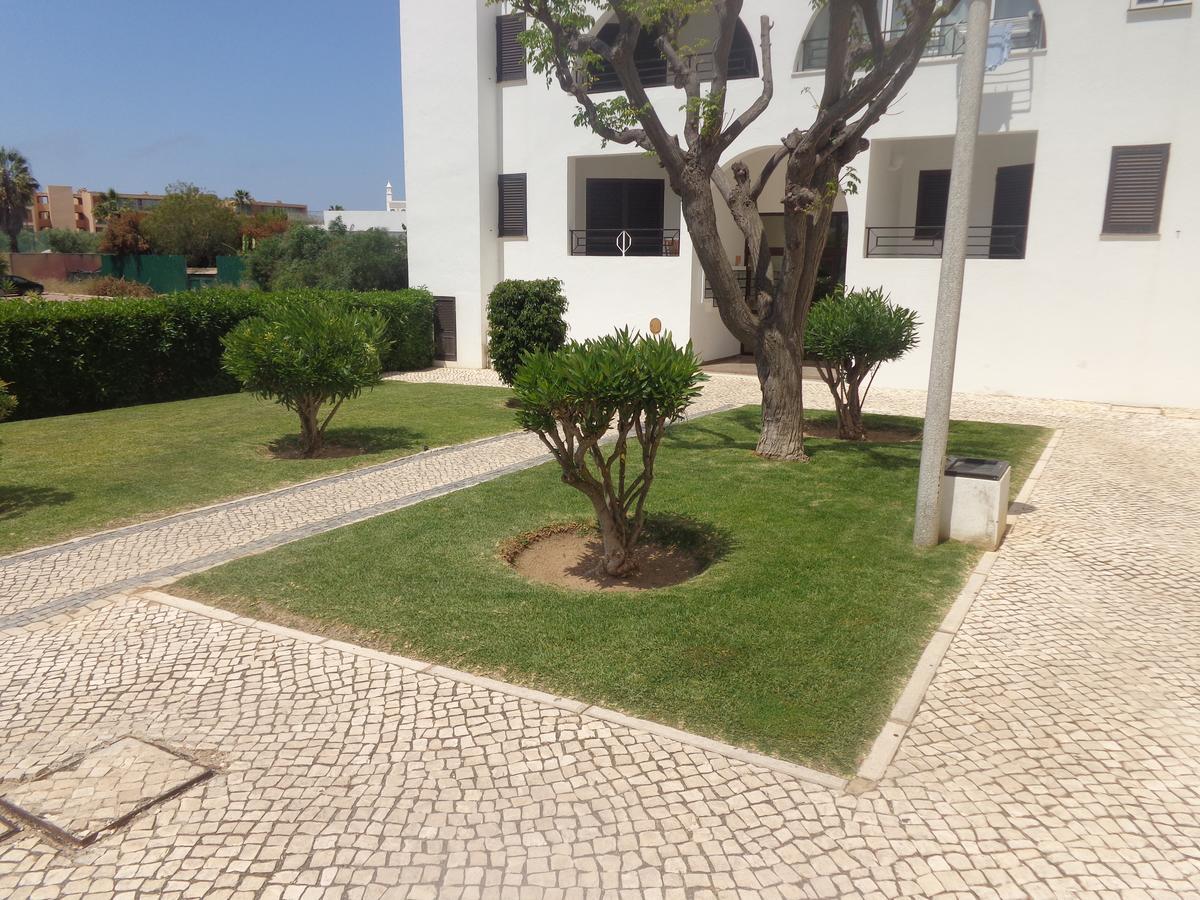 Apartamento Praia Dos Salgados Αλμπουφέιρα Εξωτερικό φωτογραφία