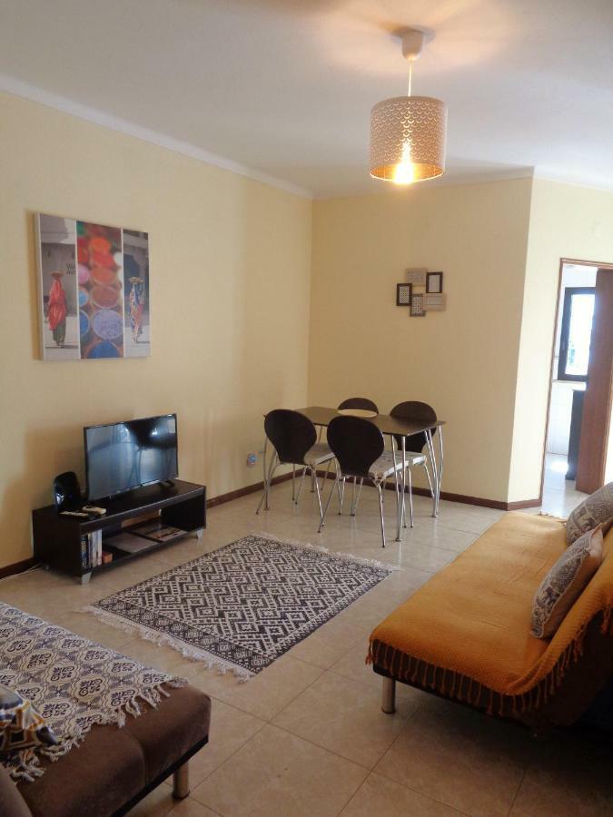 Apartamento Praia Dos Salgados Αλμπουφέιρα Εξωτερικό φωτογραφία
